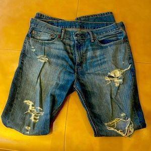 Ripped Levi 511 Jeans